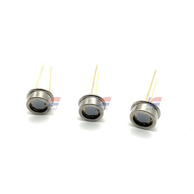 S1336-44BQ Silicon Photodiode Pin Kapasitas rendah UV Ke NIR Untuk Fotometri Presisi