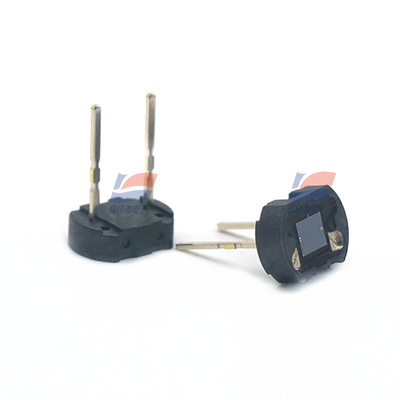 Silikon Photodiode S16840-02MS yang terlihat pada pita inframerah dengan Sensitivitas Photosensitive 0.3 A/W dan Rise Time 2.5 μs