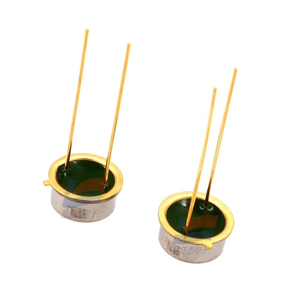 YJJ S1223 S1223-01 Silikon PIN Photodiode Digunakan Untuk Penentuan Fotometrik yang Tepat Dalam Cahaya Terlihat Untuk Band Infrared Dekat